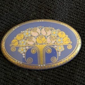 Brooch Pin